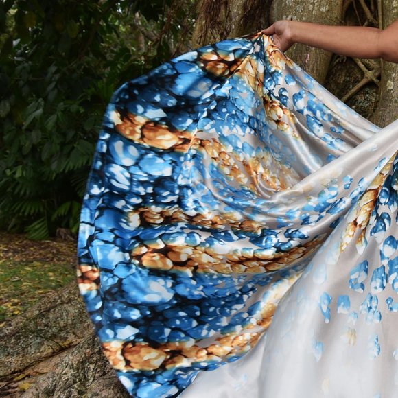 Designer Maxi Dress Floral Blue Gold Luxury Resortwear Rose Pin - Picture 7 of 17